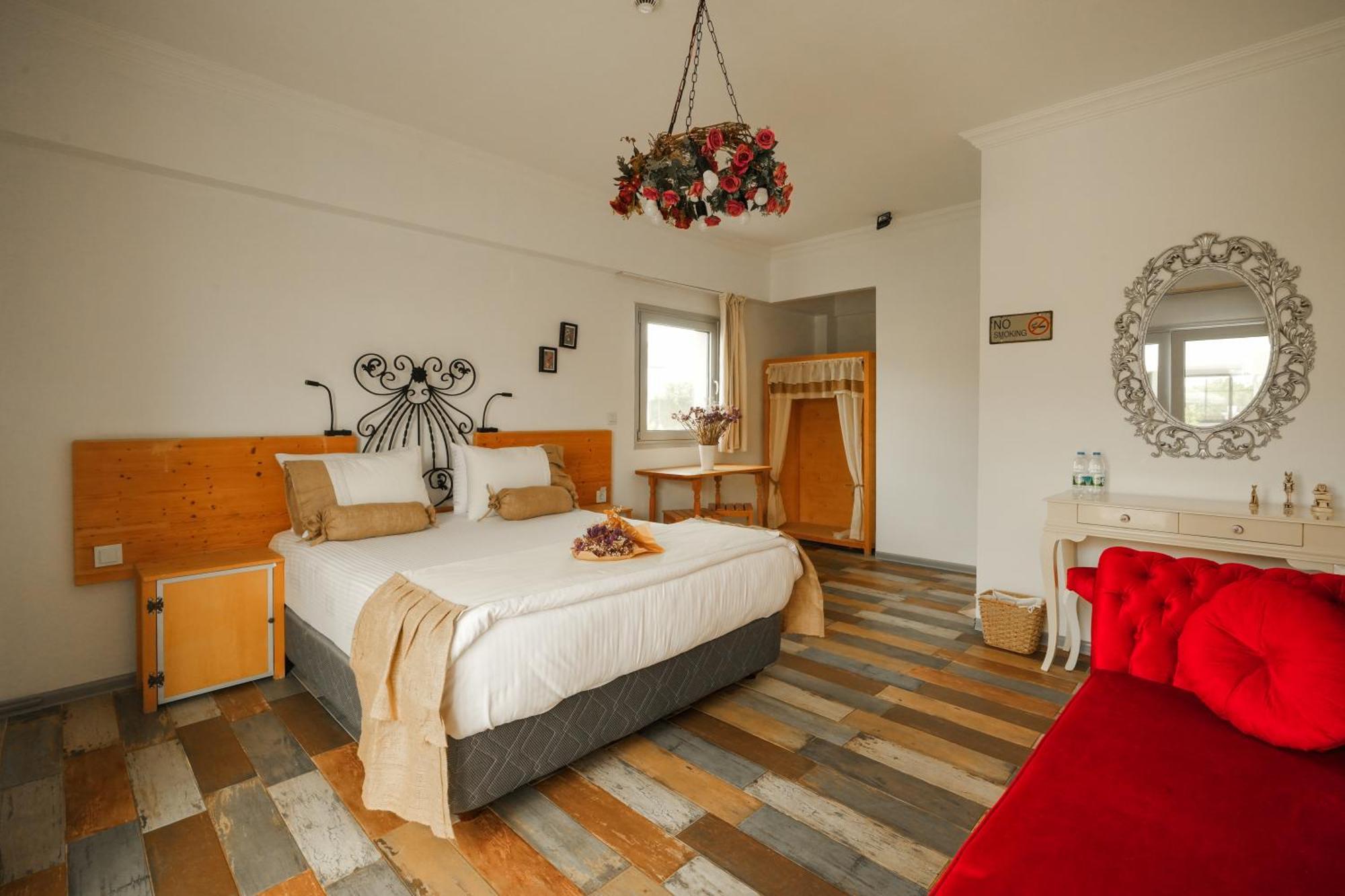 La Vida Otel Урла Екстер'єр фото