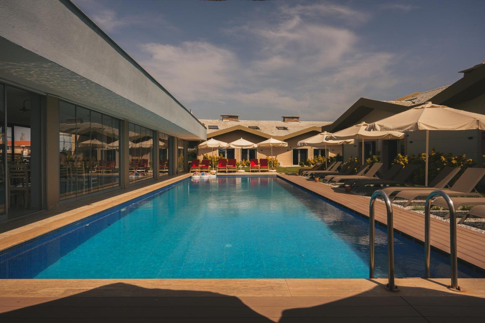 La Vida Otel Урла Екстер'єр фото