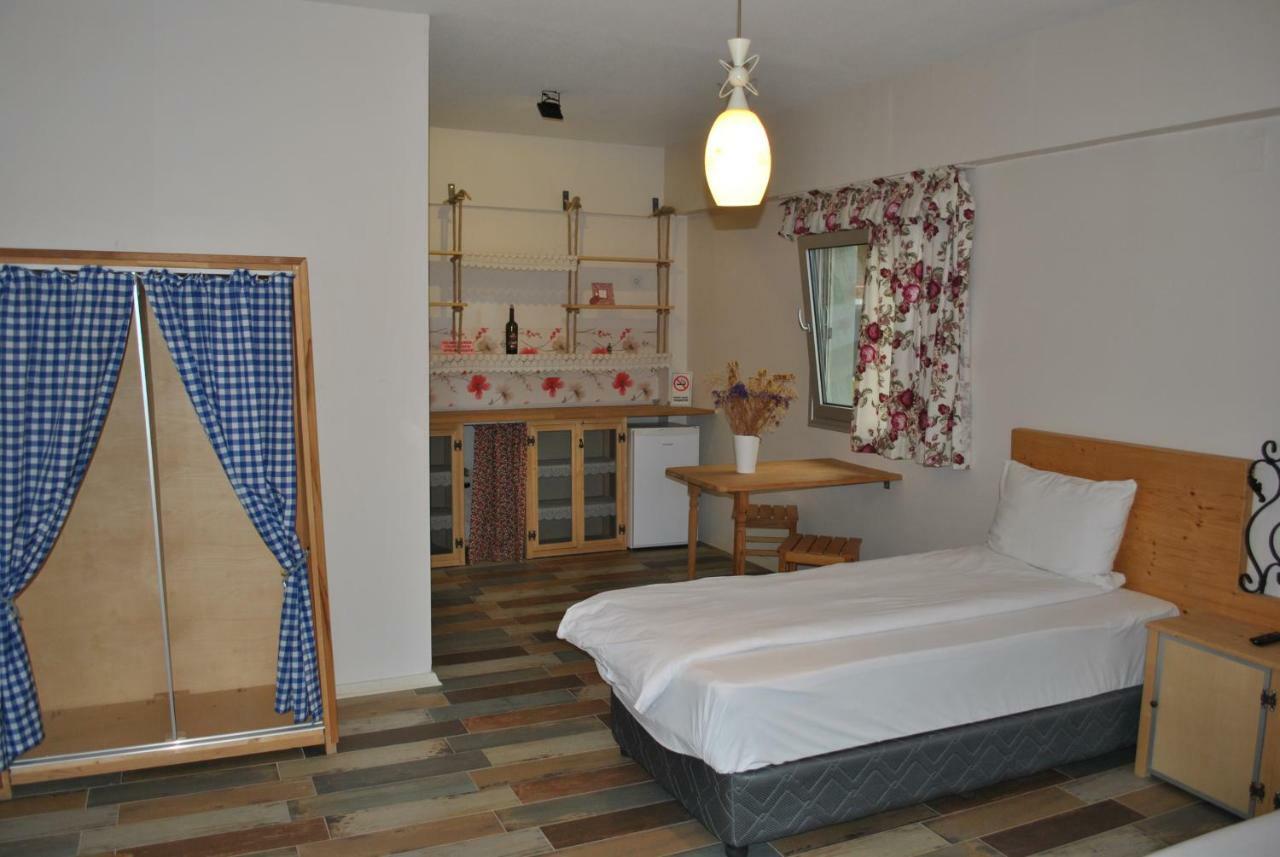 La Vida Otel Урла Екстер'єр фото